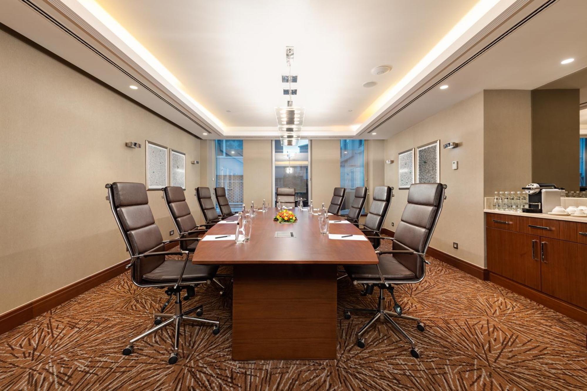 더 아티산 이스탄불 - M 갤러리 외부 사진 Boardroom at the hotel